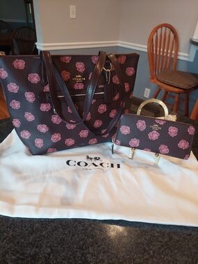 Coach Plum Tote and Matching Wallet with Pink Rose Print